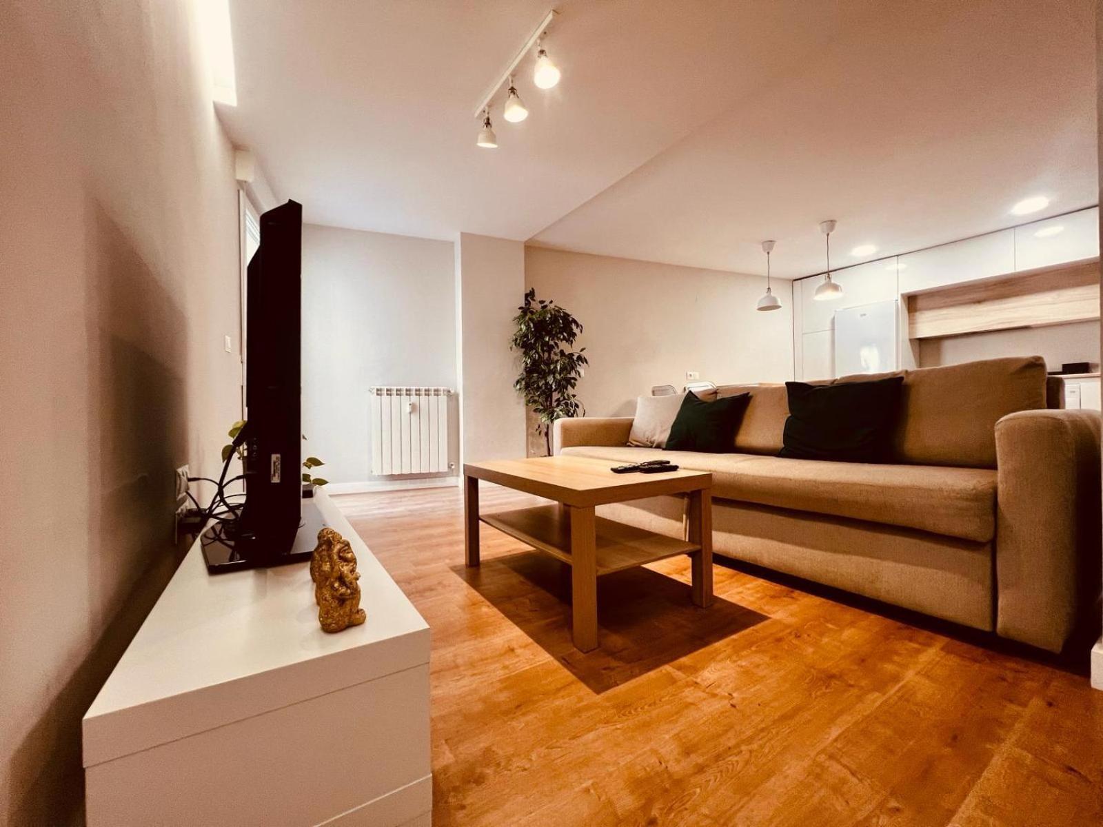 Piso Reformado,Centrico,Tranquilo Y Con Wifi Vut 09-398 Apartamento Burgo Exterior foto